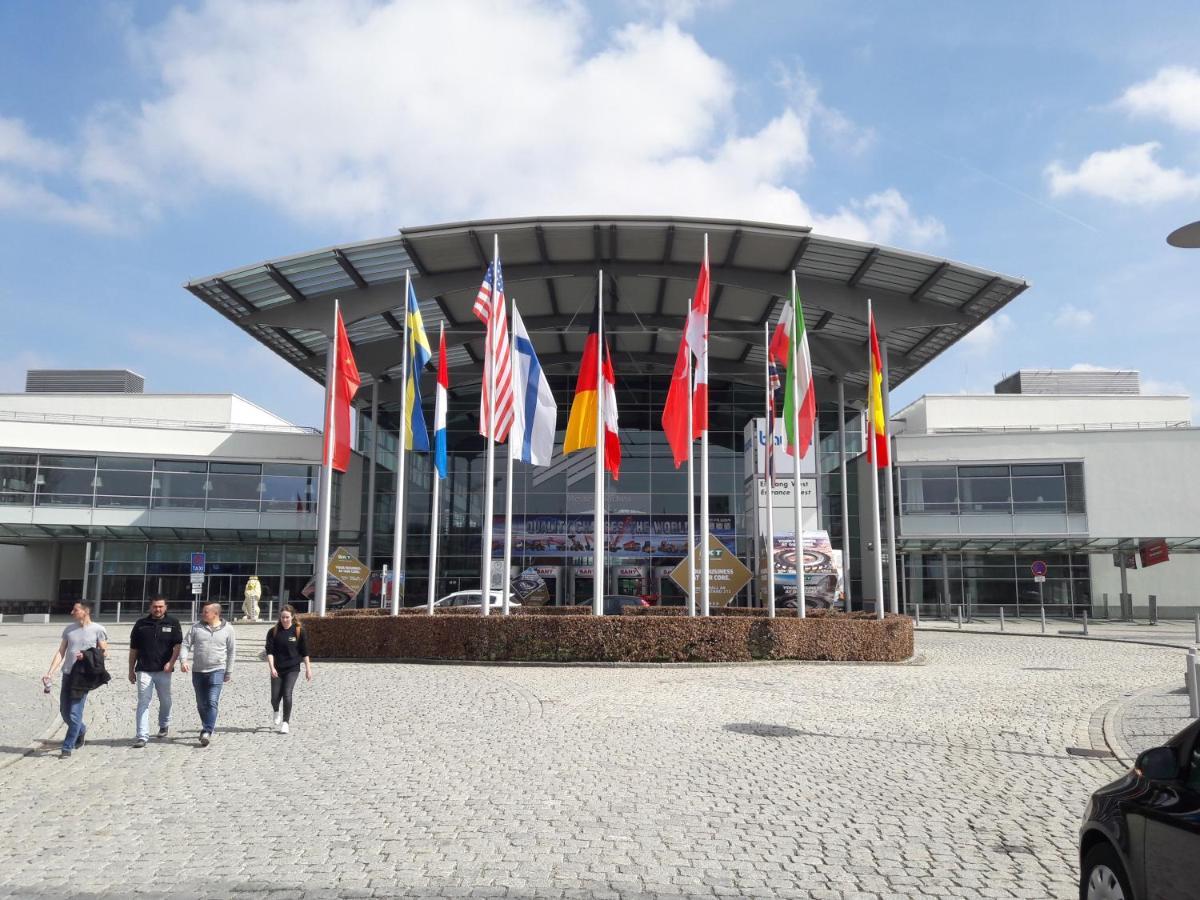 Top-Apartment A.D. Messe Munchen Bagian luar foto